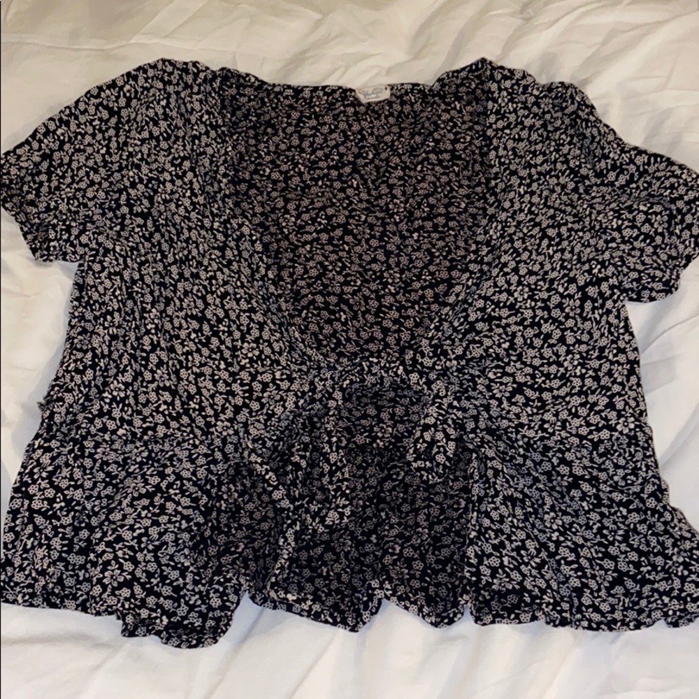 Floral Brandy Melville Shirt